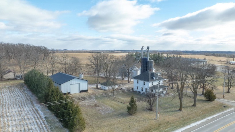 6259 Pecatonica, PECATONICA, Illinois 61063, 4 Bedrooms Bedrooms, ,1 BathroomBathrooms,House,For Sale,Pecatonica,202600274