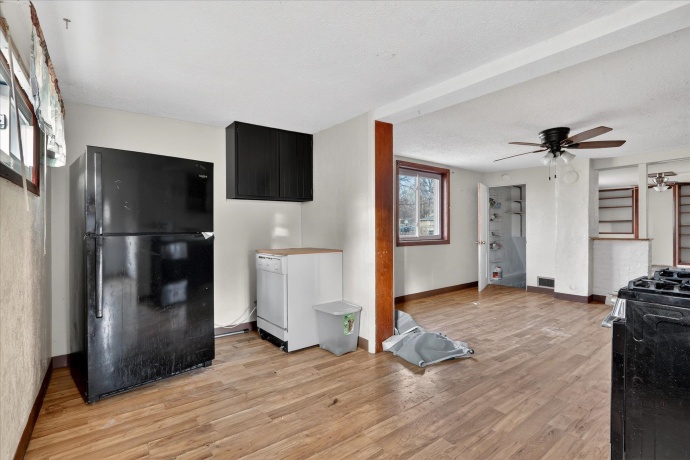 2929 Sewell, ROCKFORD, Illinois 61109, 2 Bedrooms Bedrooms, ,1 BathroomBathrooms,House,For Sale,Sewell,202600276