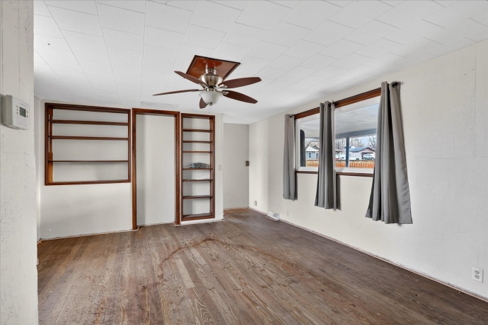 2929 Sewell, ROCKFORD, Illinois 61109, 2 Bedrooms Bedrooms, ,1 BathroomBathrooms,House,For Sale,Sewell,202600276