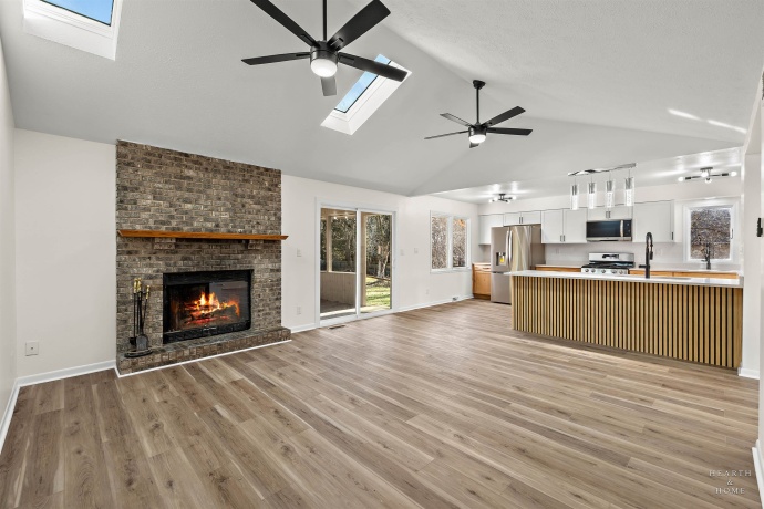 1004 Portsmouth, ROCKFORD, Illinois 61102, 3 Bedrooms Bedrooms, ,2 BathroomsBathrooms,House,For Sale,Portsmouth,202600283