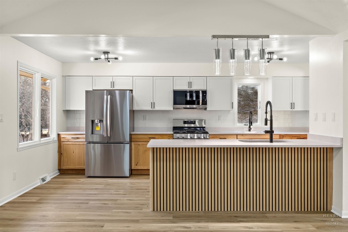 1004 Portsmouth, ROCKFORD, Illinois 61102, 3 Bedrooms Bedrooms, ,2 BathroomsBathrooms,House,For Sale,Portsmouth,202600283