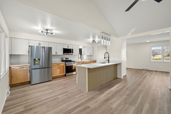 1004 Portsmouth, ROCKFORD, Illinois 61102, 3 Bedrooms Bedrooms, ,2 BathroomsBathrooms,House,For Sale,Portsmouth,202600283