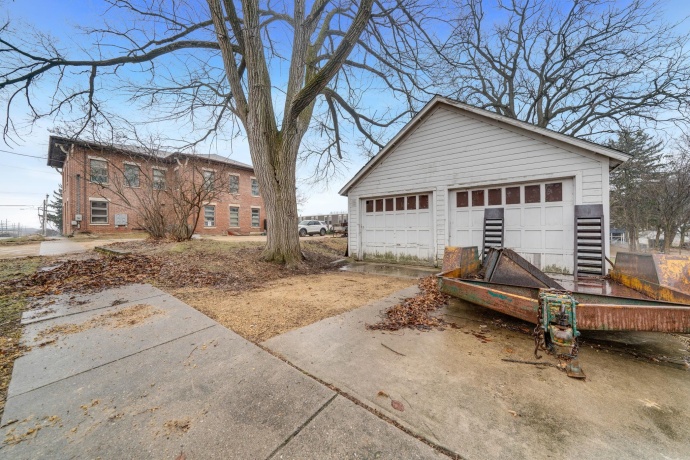 709 Franklin, OREGON, Illinois 61061, ,5+ Units,For Sale,Franklin,202600285