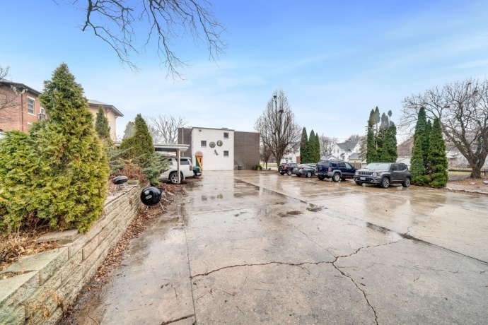 709 Franklin, OREGON, Illinois 61061, ,5+ Units,For Sale,Franklin,202600285