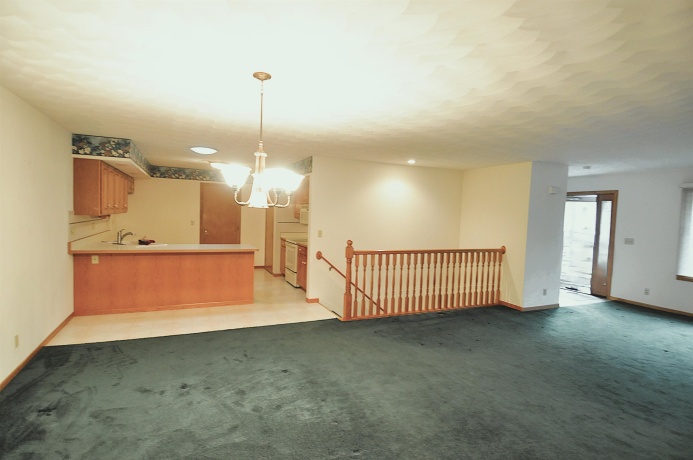 7218 WEATHERED OAK, ROCKFORD, Illinois 61107, 2 Bedrooms Bedrooms, ,2 BathroomsBathrooms,Condominium,For Sale,WEATHERED OAK,202600284