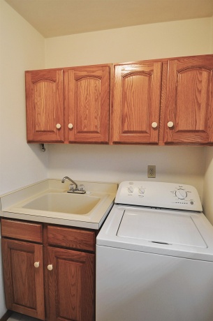 7218 WEATHERED OAK, ROCKFORD, Illinois 61107, 2 Bedrooms Bedrooms, ,2 BathroomsBathrooms,Condominium,For Sale,WEATHERED OAK,202600284