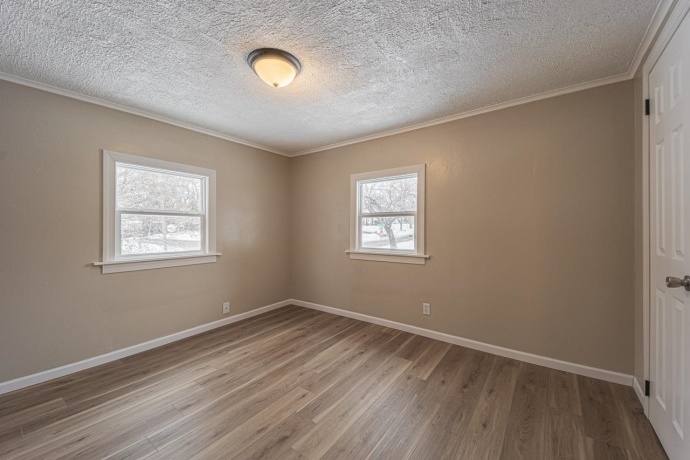 4516 Raven, ROCKFORD, Illinois 61107, 3 Bedrooms Bedrooms, ,2 BathroomsBathrooms,House,For Sale,Raven,202507566