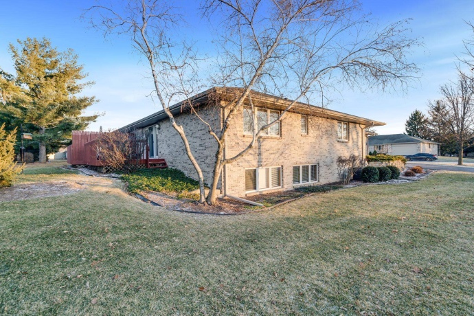 1196 Trainer, ROCKFORD, Illinois 61108, 3 Bedrooms Bedrooms, ,3 BathroomsBathrooms,Condominium,For Sale,Trainer,202600288