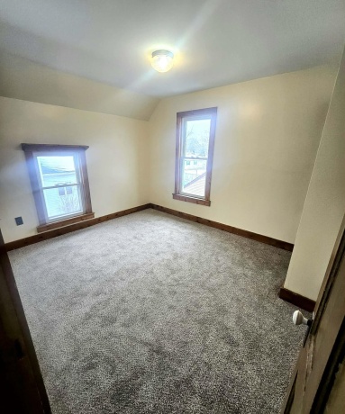 108 8th, SOUTH BELOIT, Illinois 61080, 3 Bedrooms Bedrooms, ,1 BathroomBathrooms,House,For Sale,8th,202600290