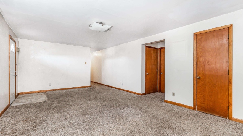 415 Columbia, STOCKTON, Illinois 61085, 5 Bedrooms Bedrooms, ,3 BathroomsBathrooms,House,For Sale,Columbia,202600291