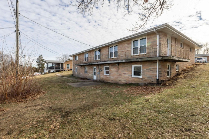 415 Columbia, STOCKTON, Illinois 61085, 5 Bedrooms Bedrooms, ,3 BathroomsBathrooms,House,For Sale,Columbia,202600291