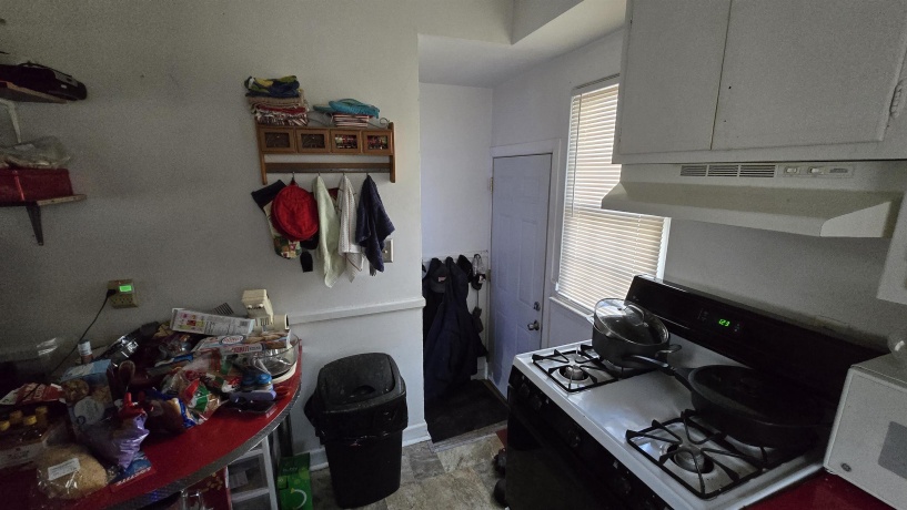 1524 Virginia, ROCKFORD, Illinois 61103, 2 Bedrooms Bedrooms, ,1 BathroomBathrooms,House,For Sale,Virginia,202600293