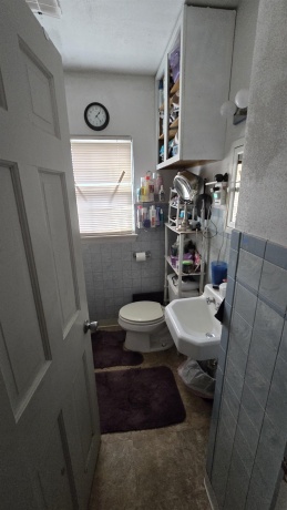 1524 Virginia, ROCKFORD, Illinois 61103, 2 Bedrooms Bedrooms, ,1 BathroomBathrooms,House,For Sale,Virginia,202600293