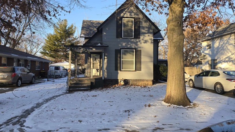 1618 Evergreen, ROCKFORD, Illinois 61103, 3 Bedrooms Bedrooms, ,1 BathroomBathrooms,House,For Sale,Evergreen,202600295