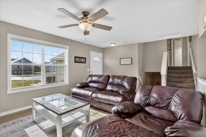 1903 Silverthorn, BYRON, Illinois 61010, 4 Bedrooms Bedrooms, ,2 BathroomsBathrooms,House,For Sale,Silverthorn,202600298