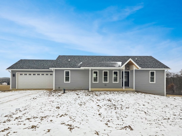 21-59 Lake Carroll, LAKE CARROLL, Illinois 61046, 4 Bedrooms Bedrooms, ,3 BathroomsBathrooms,House,For Sale,Lake Carroll,202600302