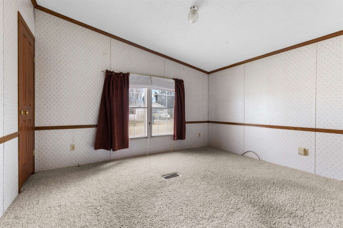 5343 Mahogany, ROSCOE, Illinois 61073, 3 Bedrooms Bedrooms, ,2 BathroomsBathrooms,House,For Sale,Mahogany,202600306