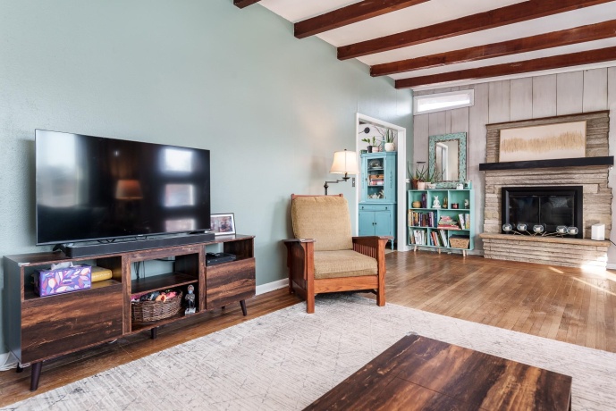 106 MIX, OREGON, Illinois 61061, 3 Bedrooms Bedrooms, ,2 BathroomsBathrooms,House,For Sale,MIX,202600307