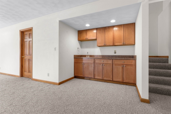 8317 Snaresbrook, ROSCOE, Illinois 61073, 3 Bedrooms Bedrooms, ,3 BathroomsBathrooms,House,For Sale,Snaresbrook,202600308