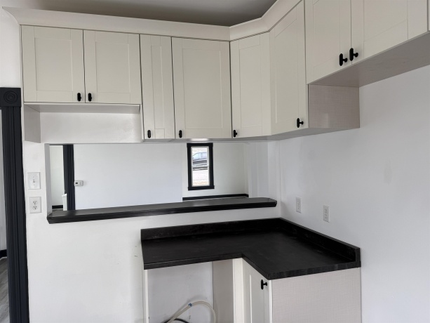 1122 Walnut, DIXON, Illinois 61021, 3 Bedrooms Bedrooms, ,2 BathroomsBathrooms,House,For Sale,Walnut,202600312