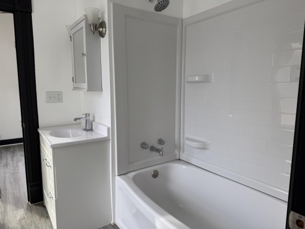 1122 Walnut, DIXON, Illinois 61021, 3 Bedrooms Bedrooms, ,2 BathroomsBathrooms,House,For Sale,Walnut,202600312