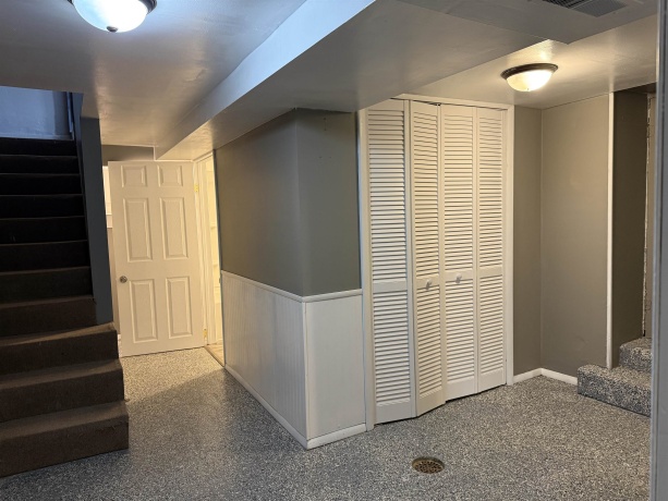 1122 Walnut, DIXON, Illinois 61021, 3 Bedrooms Bedrooms, ,2 BathroomsBathrooms,House,For Sale,Walnut,202600312