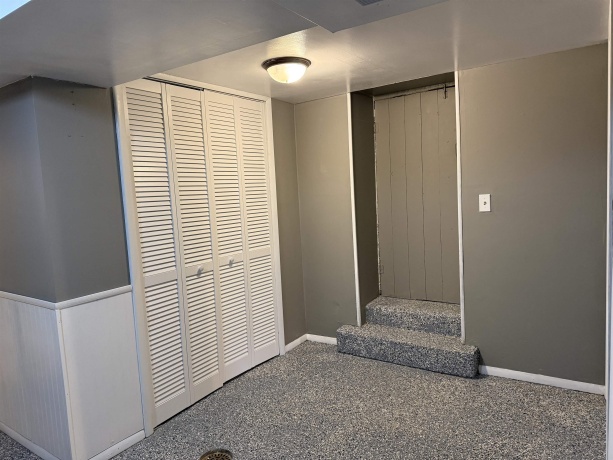 1122 Walnut, DIXON, Illinois 61021, 3 Bedrooms Bedrooms, ,2 BathroomsBathrooms,House,For Sale,Walnut,202600312