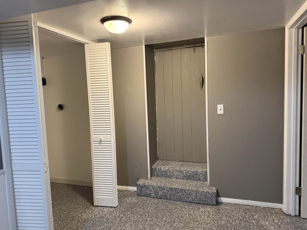 1122 Walnut, DIXON, Illinois 61021, 3 Bedrooms Bedrooms, ,2 BathroomsBathrooms,House,For Sale,Walnut,202600312