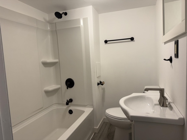 1122 Walnut, DIXON, Illinois 61021, 3 Bedrooms Bedrooms, ,2 BathroomsBathrooms,House,For Sale,Walnut,202600312