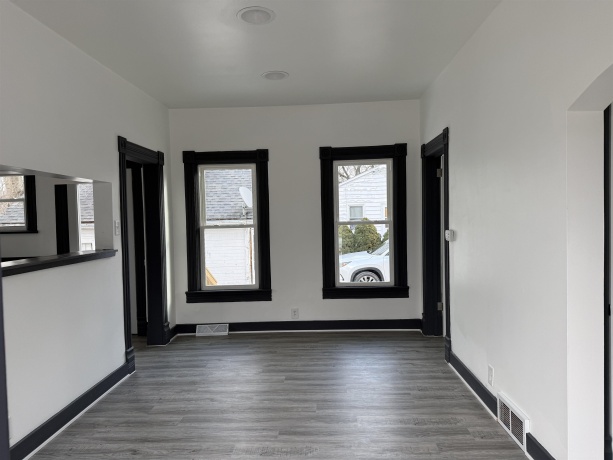 1122 Walnut, DIXON, Illinois 61021, 3 Bedrooms Bedrooms, ,2 BathroomsBathrooms,House,For Sale,Walnut,202600312