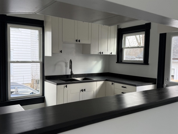 1122 Walnut, DIXON, Illinois 61021, 3 Bedrooms Bedrooms, ,2 BathroomsBathrooms,House,For Sale,Walnut,202600312