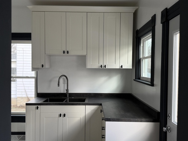 1122 Walnut, DIXON, Illinois 61021, 3 Bedrooms Bedrooms, ,2 BathroomsBathrooms,House,For Sale,Walnut,202600312