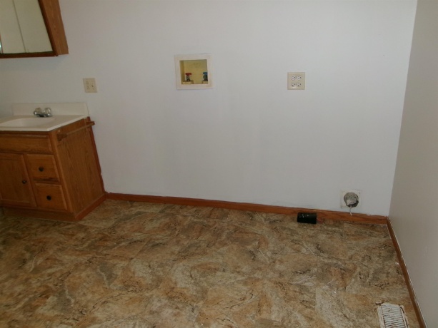 316 7th, LaSalle, Illinois 61301, 3 Bedrooms Bedrooms, ,1 BathroomBathrooms,House,For Sale,7th,202506204