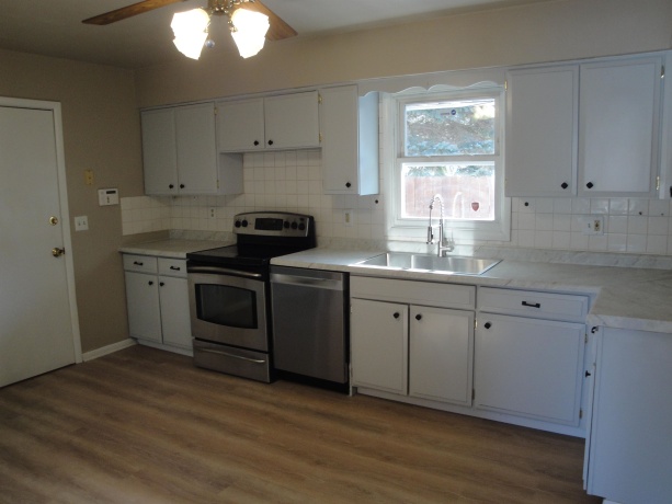 1301 Juniper, MACHESNEY PARK, Illinois 61115, 3 Bedrooms Bedrooms, ,1 BathroomBathrooms,House,For Sale,Juniper,202600313