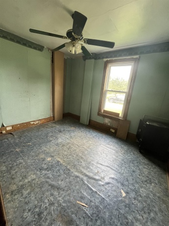 119 Center, Seatonville, Illinois 61359, 3 Bedrooms Bedrooms, ,1 BathroomBathrooms,House,For Sale,Center,202506219