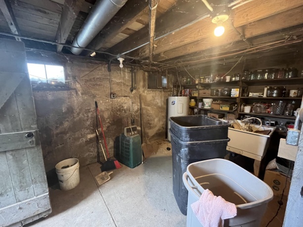 119 Center, Seatonville, Illinois 61359, 3 Bedrooms Bedrooms, ,1 BathroomBathrooms,House,For Sale,Center,202506219