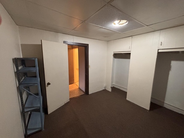 1001 39th, ROCKFORD, Illinois 61109, ,2 Units,For Sale,39th,202600315