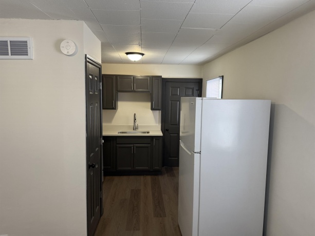 1001 39th, ROCKFORD, Illinois 61109, ,2 Units,For Sale,39th,202600315