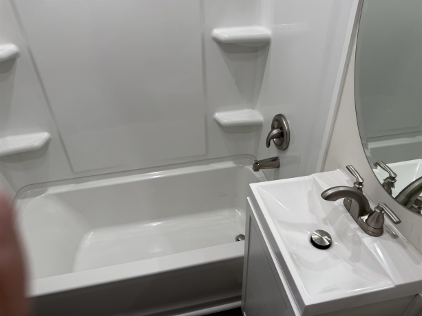 1001 39th, ROCKFORD, Illinois 61109, ,2 Units,For Sale,39th,202600315