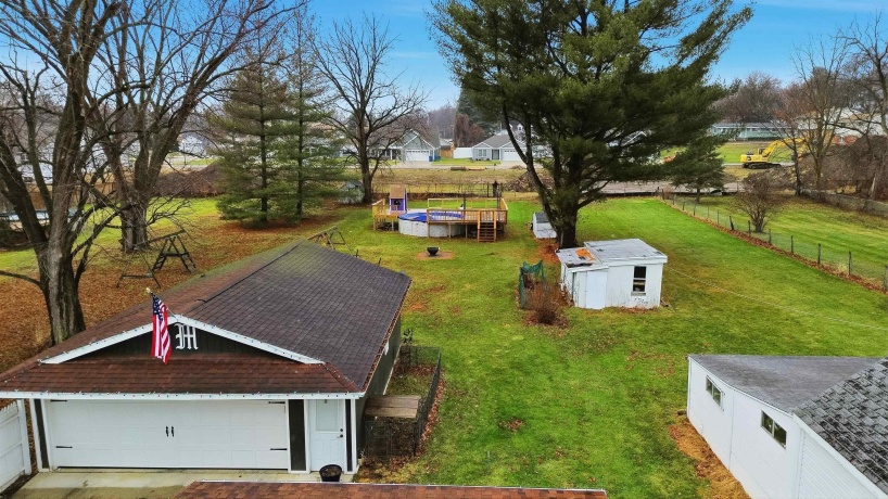 705 Institute, DIXON, Illinois 61021, 3 Bedrooms Bedrooms, ,1 BathroomBathrooms,House,For Sale,Institute,202600187