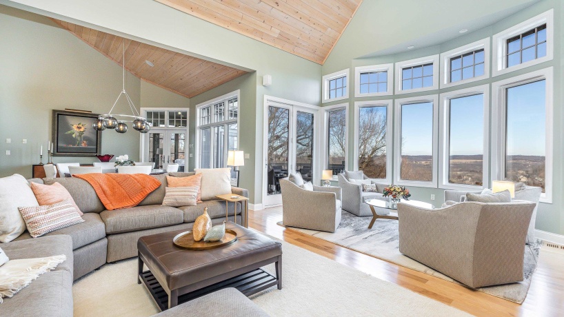 39 Stony, GALENA, Illinois 61036, 5 Bedrooms Bedrooms, ,5 BathroomsBathrooms,House,For Sale,Stony,202600319