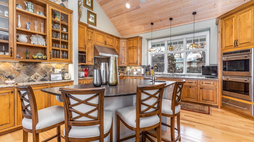 39 Stony, GALENA, Illinois 61036, 5 Bedrooms Bedrooms, ,5 BathroomsBathrooms,House,For Sale,Stony,202600319