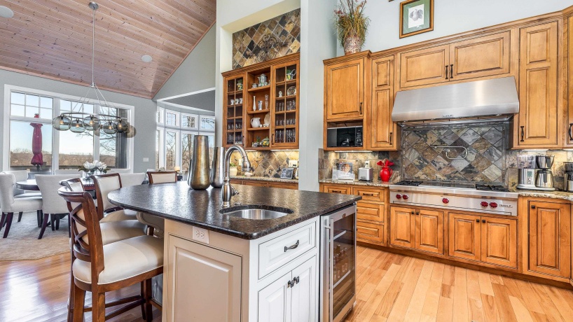 39 Stony, GALENA, Illinois 61036, 5 Bedrooms Bedrooms, ,5 BathroomsBathrooms,House,For Sale,Stony,202600319