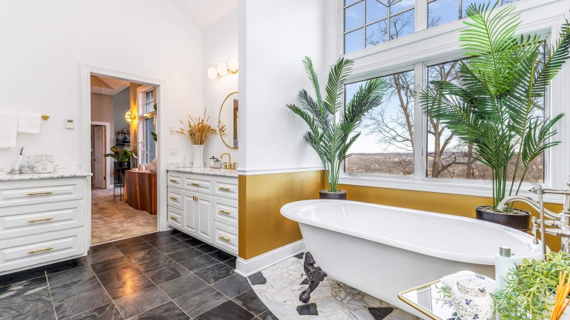 39 Stony, GALENA, Illinois 61036, 5 Bedrooms Bedrooms, ,5 BathroomsBathrooms,House,For Sale,Stony,202600319