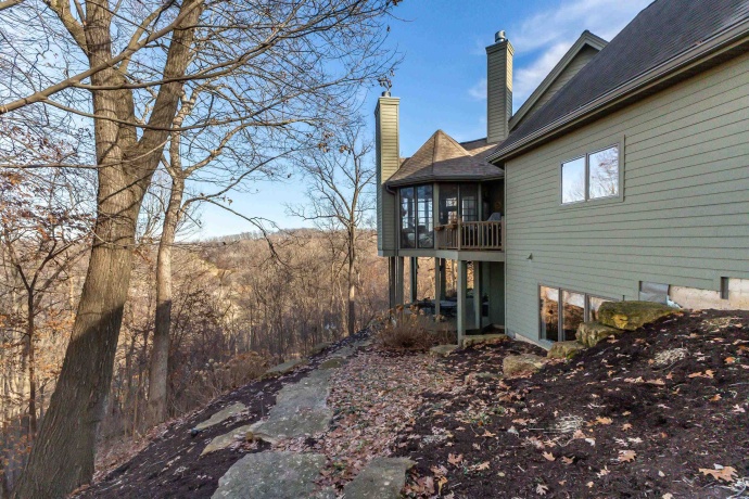 39 Stony, GALENA, Illinois 61036, 5 Bedrooms Bedrooms, ,5 BathroomsBathrooms,House,For Sale,Stony,202600319