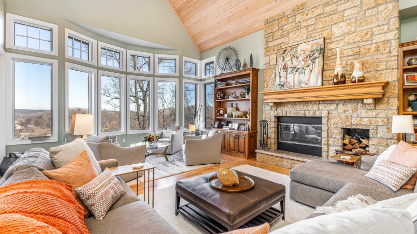 39 Stony, GALENA, Illinois 61036, 5 Bedrooms Bedrooms, ,5 BathroomsBathrooms,House,For Sale,Stony,202600319