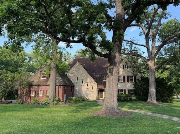 2221 Twin Oak Rd, Peru, Illinois 61354, 5 Bedrooms Bedrooms, ,3 BathroomsBathrooms,House,For Sale,Twin Oak Rd,202503685