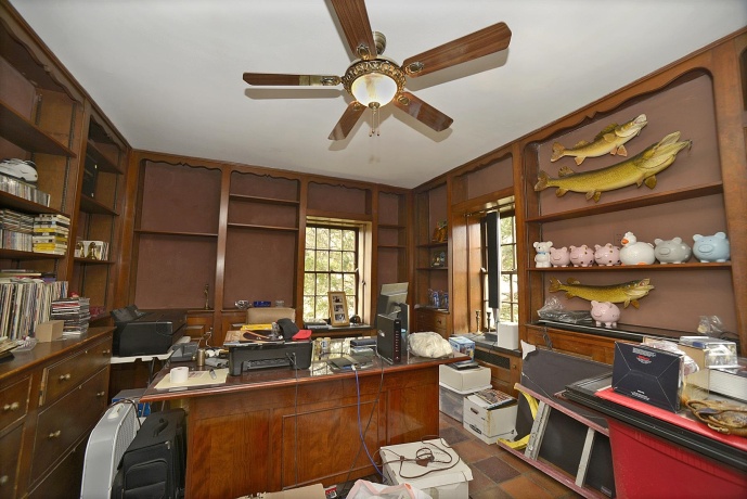2221 Twin Oak Rd, Peru, Illinois 61354, 5 Bedrooms Bedrooms, ,3 BathroomsBathrooms,House,For Sale,Twin Oak Rd,202503685