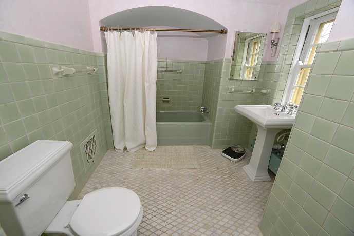 2221 Twin Oak Rd, Peru, Illinois 61354, 5 Bedrooms Bedrooms, ,3 BathroomsBathrooms,House,For Sale,Twin Oak Rd,202503685