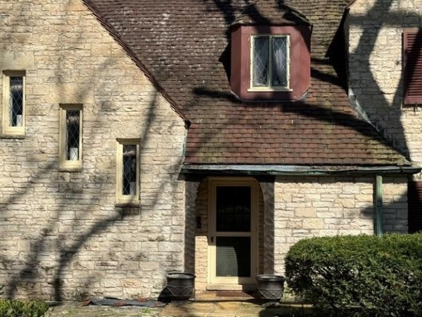2221 Twin Oak Rd, Peru, Illinois 61354, 5 Bedrooms Bedrooms, ,3 BathroomsBathrooms,House,For Sale,Twin Oak Rd,202503685